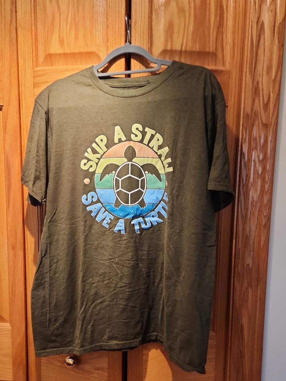 Skip a Straw Save a Turtle Graphic Tee - Olive Green